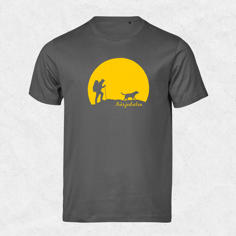 Trail Dog Tee – Härjedalen – produktbild 3